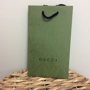 🔴 Gucci Green Foliage Shopping/Gift Bag! 🔥